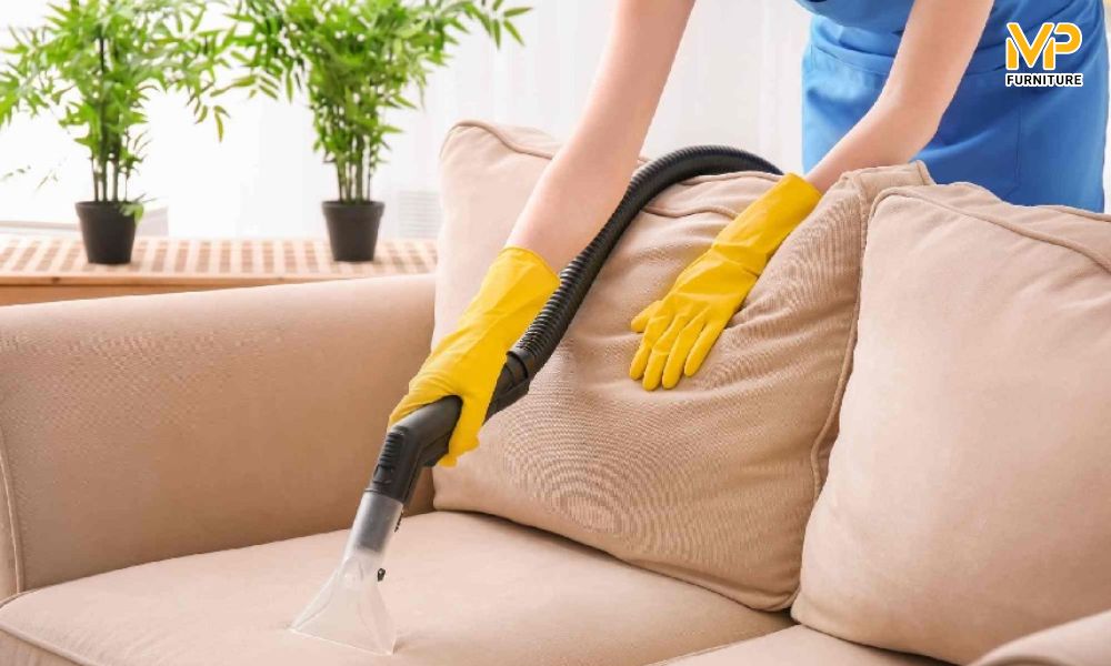 Cách làm sạch sofa khi bị bụi bẩn 