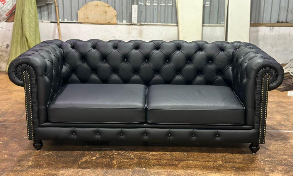 Sofa tân cổ điển màu đen 