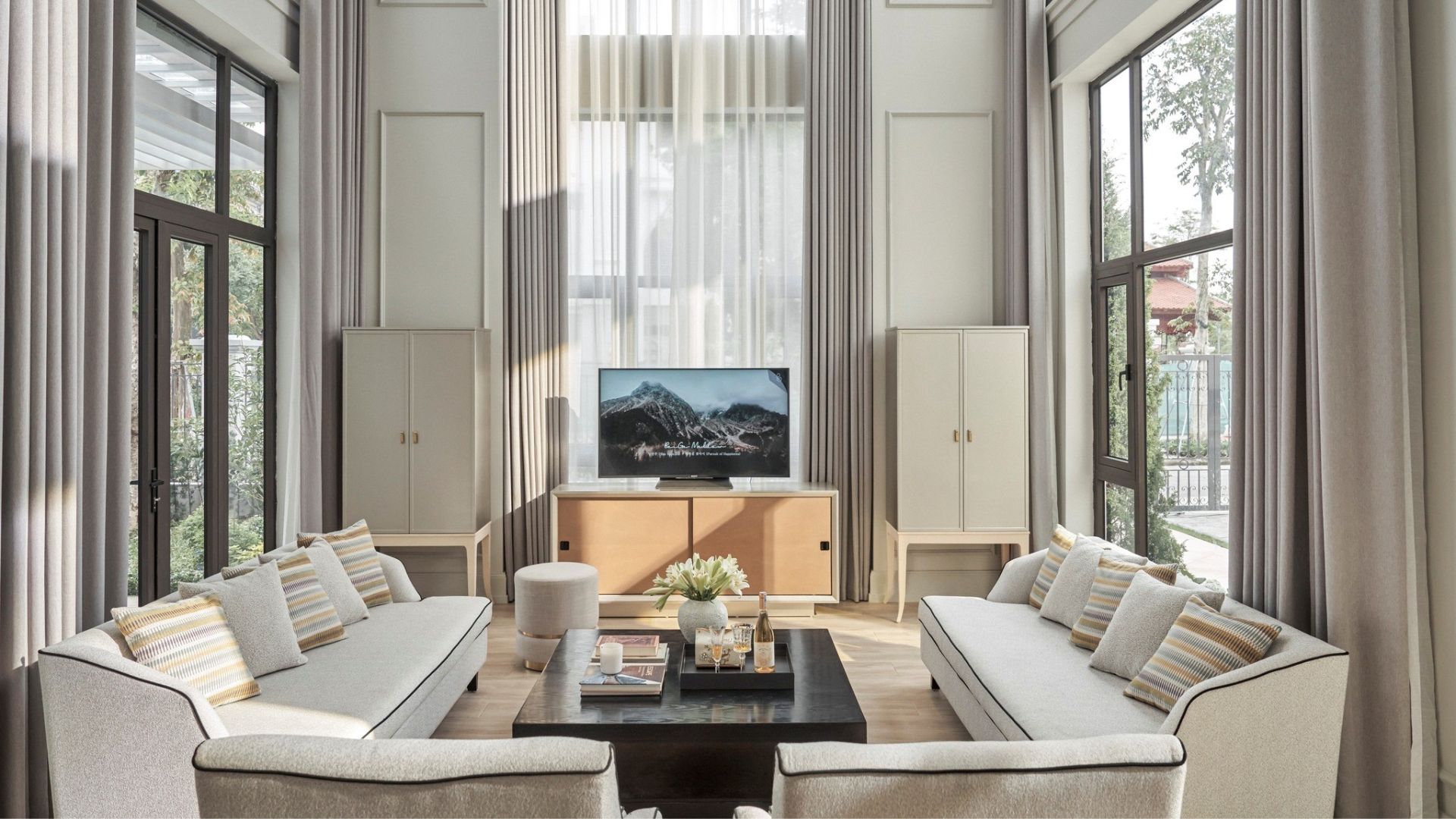 Parisian Villa - Vinh Heritage
