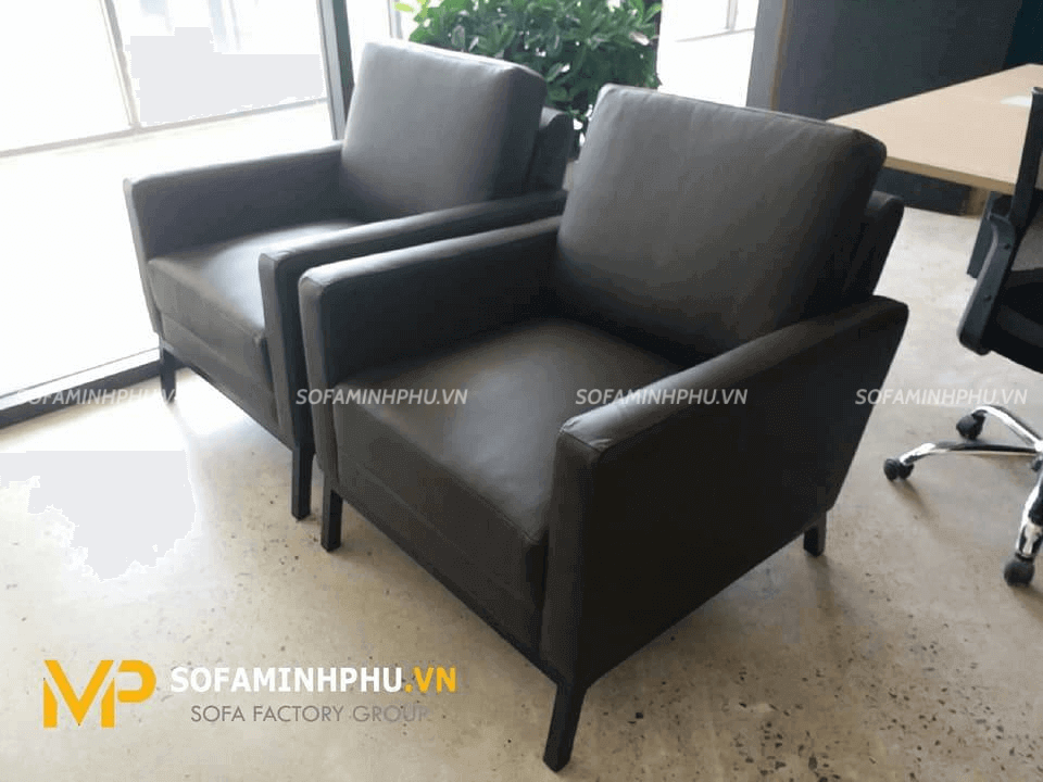 Cận cảnh từng bộ sofa da thật tại Hyundai