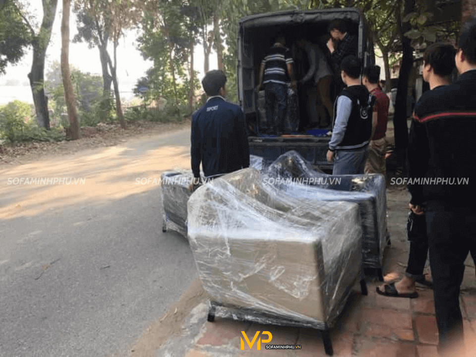 Hình ảnh chuẩn bị lên đường bàn giao sản phẩm