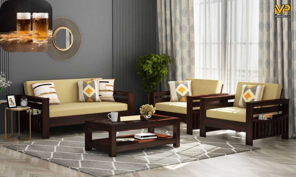 Làm sạch ghế sofa gỗ bằng bia 