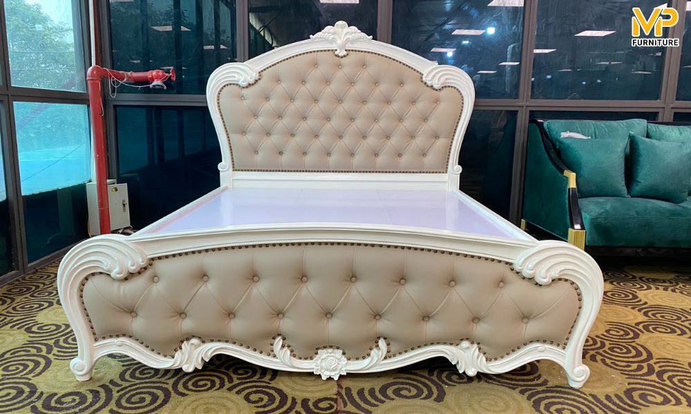 Giường tân cổ rút ô trám