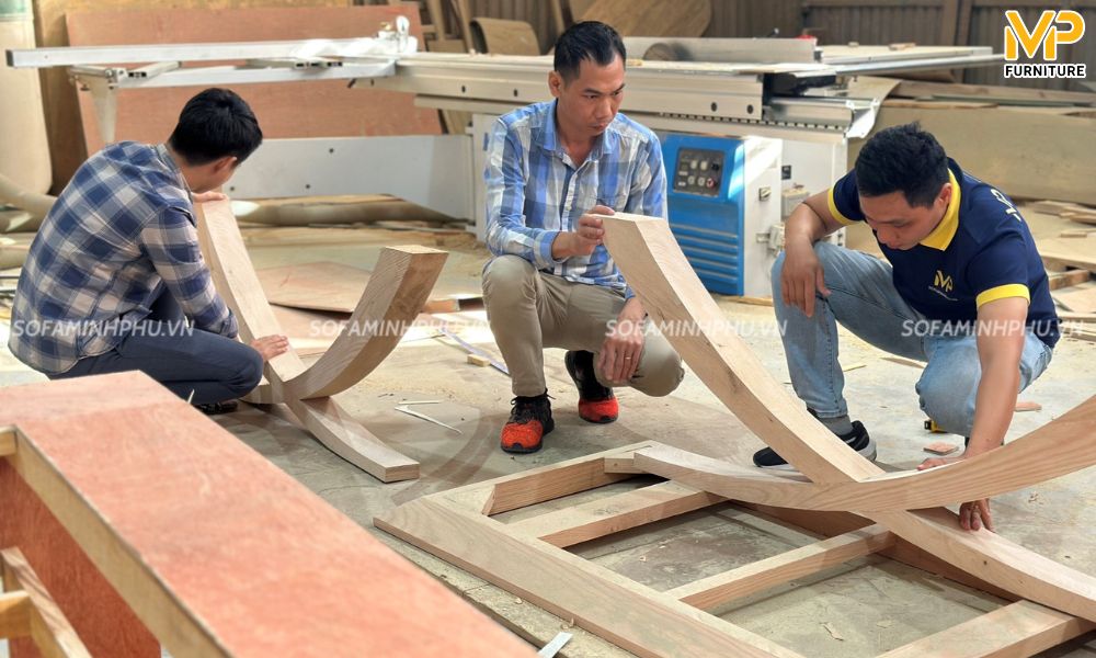 Kiểm tra chất liệu gỗ
