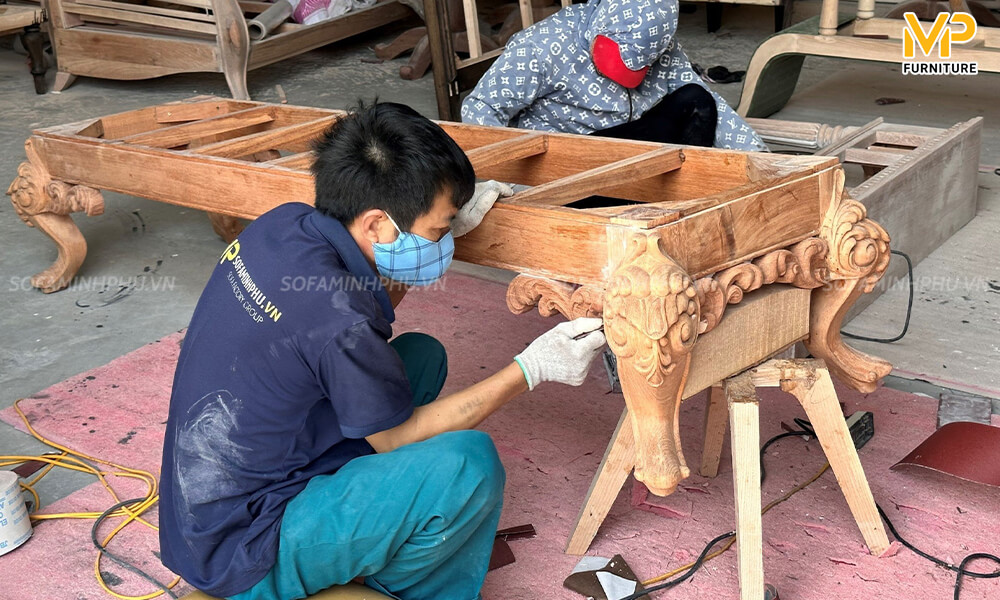 Quy trình xử lý gỗ kỹ càng