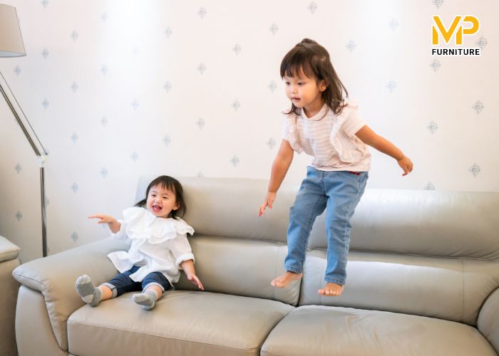 Bí quyết chọn sofa cho gia đình có trẻ nhỏ